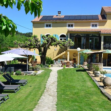 Au Grand Bonheur Bed and Breakfast Besseges Eksteriør billede